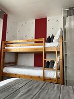 Au Petit Bonheur