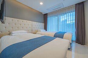 Hotel STAY:ON