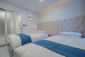 Hotel STAY:ON