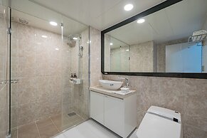 Hotel STAY:ON