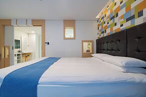 Hotel STAY:ON