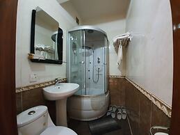Land Hotel