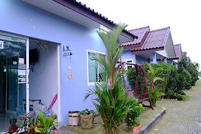 PT House Resort
