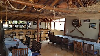 Poppy Apart Hotel