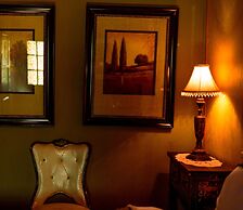 Fernabella's Lodge