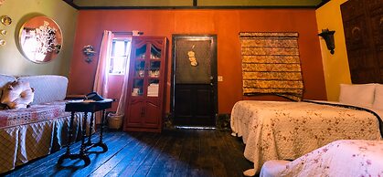 Fernabella's Lodge