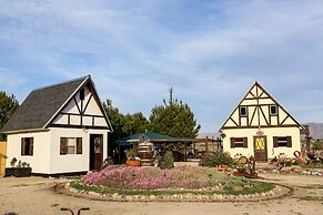 Fernabella's Lodge