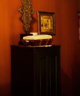 Fernabella's Lodge
