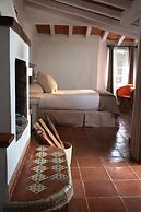 Casa Flor de Mayo
