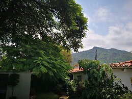 Casa Flor de Mayo