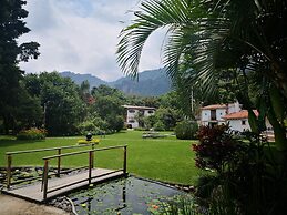 Casa Flor de Mayo