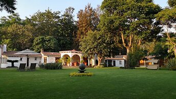 Casa Flor de Mayo