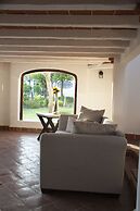 Casa Flor de Mayo