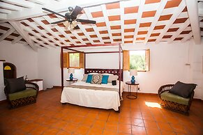 Casa Flor de Mayo