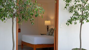 Casa Flor de Mayo
