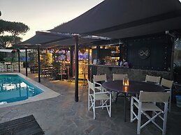 Almanuda Naturist Village