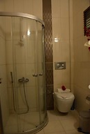 Manolya Hotel