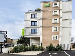 ibis Styles Clamart Gare Grand Paris