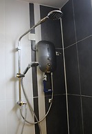 T Hotel Jalan Tar