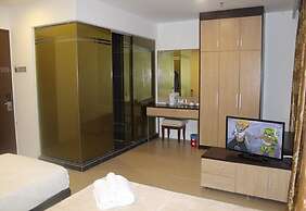 T Hotel Jalan Tar