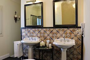 San Carlo Suites