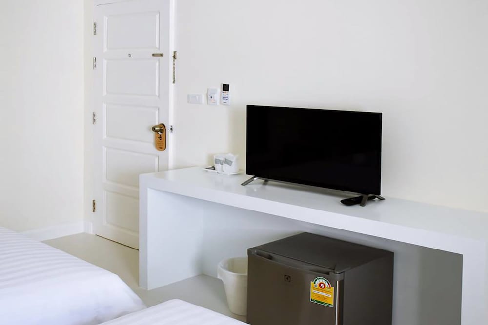 Shunli Hostel
