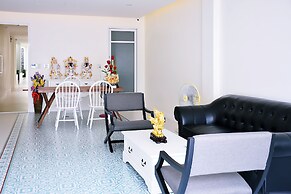 Shunli Hostel