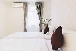 Shunli Hostel