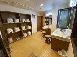 Atami Onsen GUEST HOUSE MEGUMI - Hostel