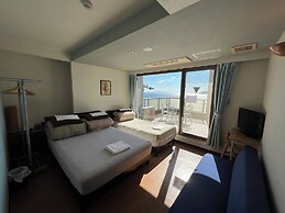 Atami Onsen GUEST HOUSE MEGUMI - Hostel