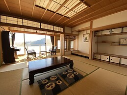 Atami Onsen GUEST HOUSE MEGUMI - Hostel