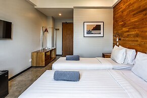 Surf Motel Canggu