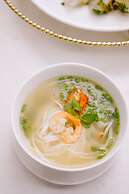 Vinh Hoang Hotel