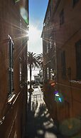 Marina Hotel Charming Rooms