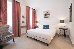 Marina Hotel Charming Rooms