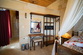 Helike Cave Suites
