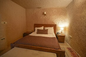 Helike Cave Suites