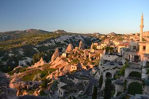Helike Cave Suites