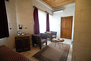 Helike Cave Suites