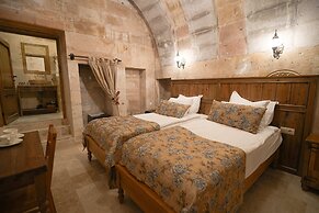 Helike Cave Suites