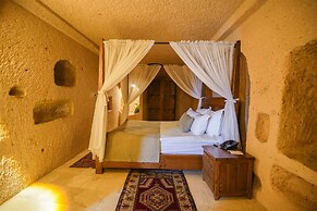 Helike Cave Suites