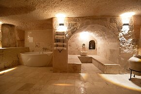 Helike Cave Suites