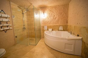 Helike Cave Suites