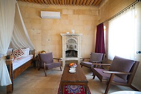 Helike Cave Suites