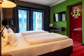 Haverkamp Suites