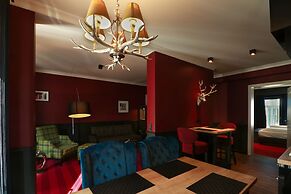 Haverkamp Suites