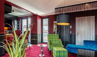 Haverkamp Suites