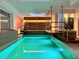 Haverkamp Suites