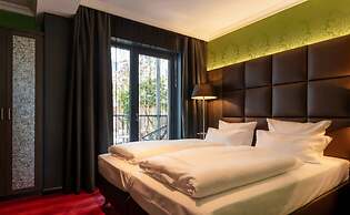 Haverkamp Suites