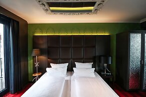Haverkamp Suites